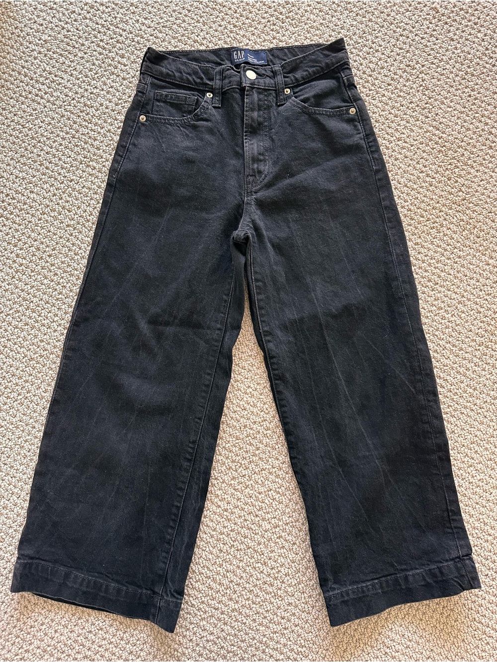 Gap black high rise wide leg crop jeans 24
